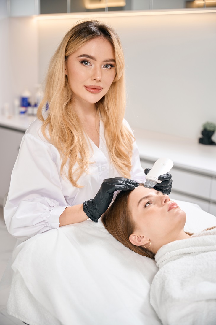 How Advanced Aesthetic Technology Transforms Skin